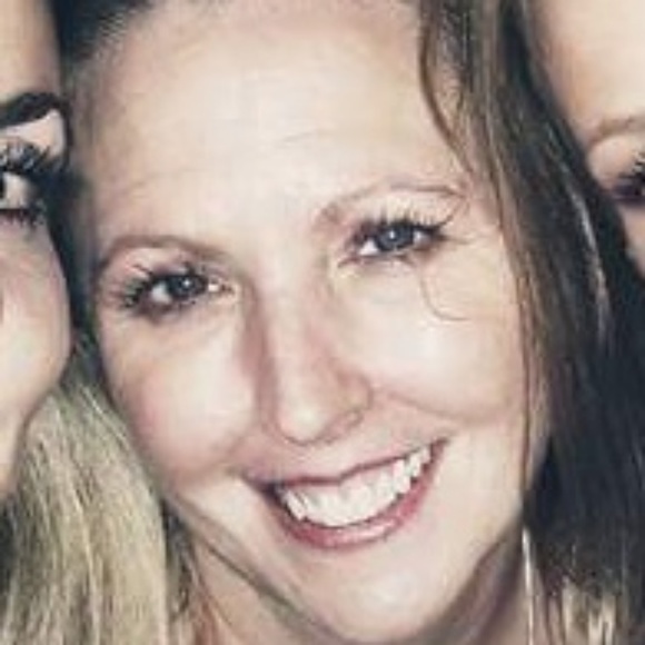 Meet your Posher, Casey - Picture 1 of 1